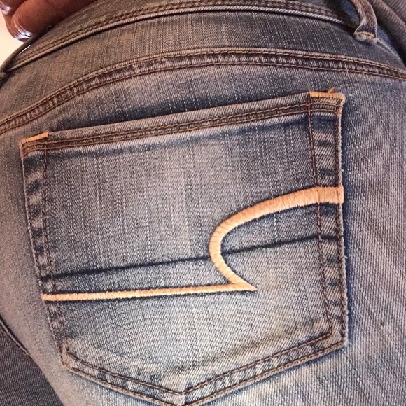 American Eagle outfitters Jean Bermuda shorts kick boot super stretch Sz 10 - Picture 3 of 12